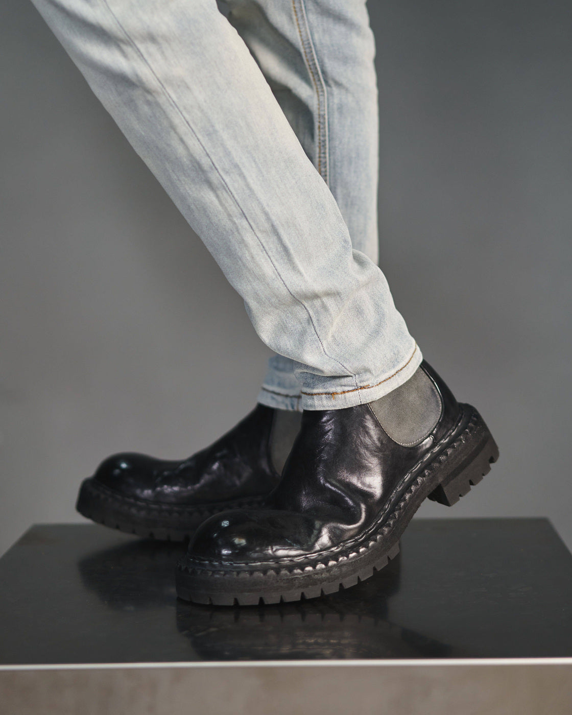 OrientC 10137-2 model styling image 2