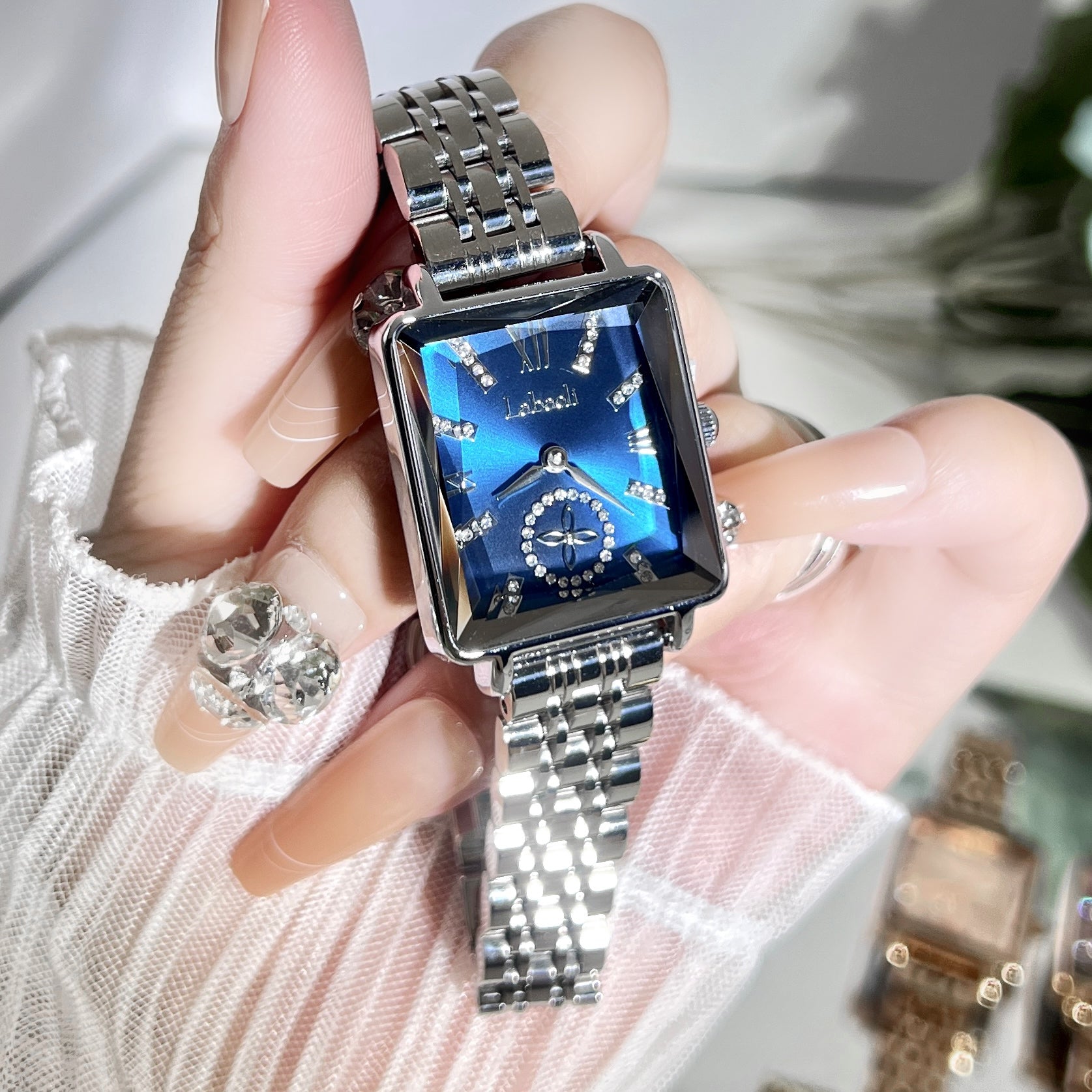 Quartz Watch LA716