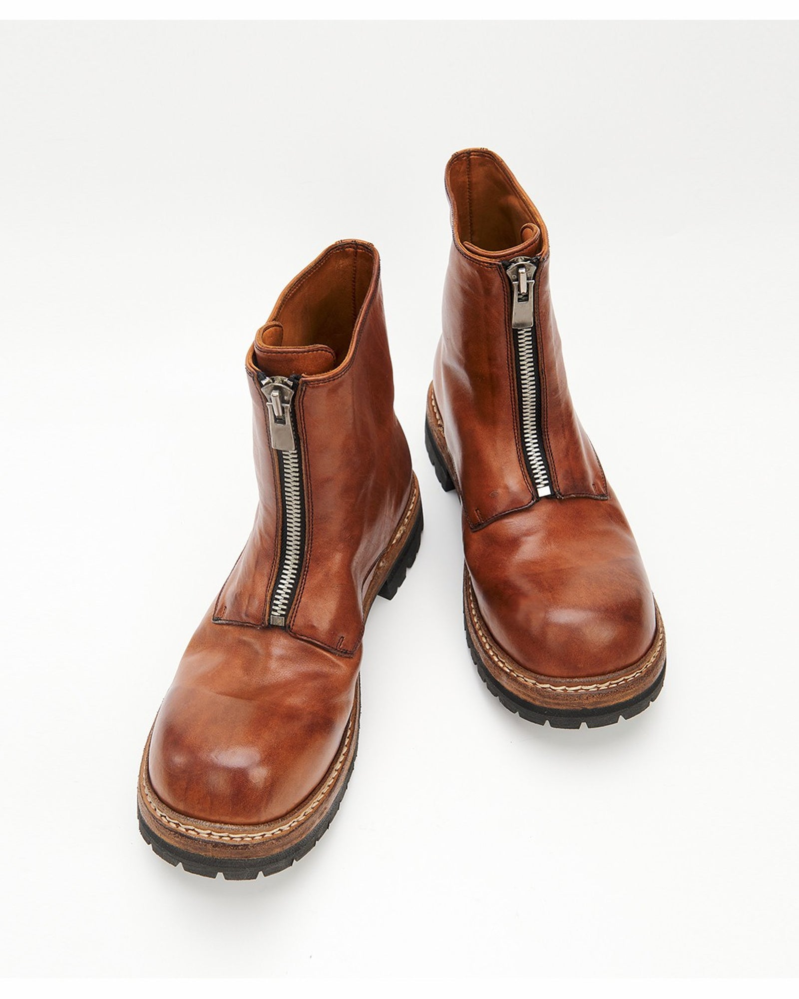 GR05 Coffee washed horsehide boot additional angle