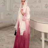 طقم عباية من قطعتين بتصميم ريش متدرج الألوان (لا يشمل العمامة)